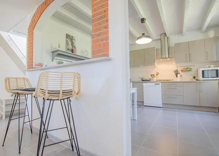 Le Prieure * Le Chene